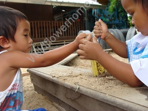 Encuentra una experiencia SOLIDARIA en tu próximo viaje a TAILANDIA