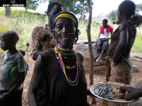 De ruta por las TRES culturas de KEDOUGOU 2/2